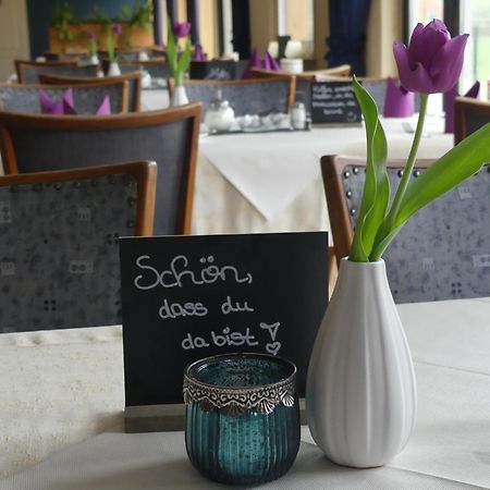 Landgasthaus Fecht Aurich Buitenkant foto