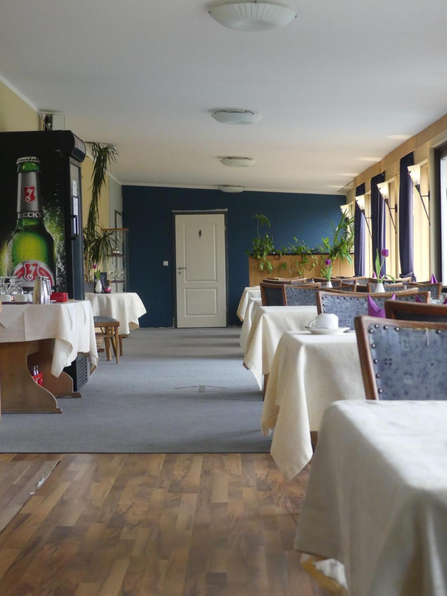 Landgasthaus Fecht Aurich Buitenkant foto